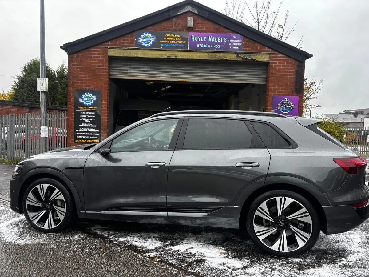 Vehicle detailing and valeting work at Royle Valet’s