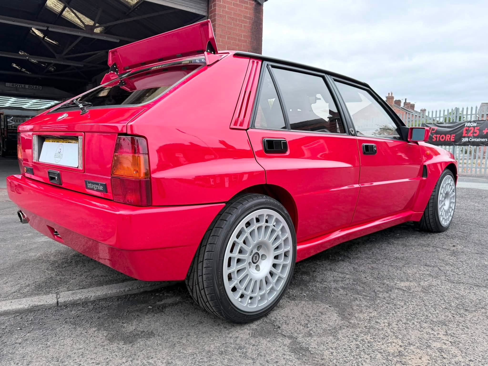 Lancia Delta HF Integrale — rear view